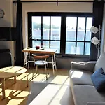 Modern & Bright Flat - 2 Min From The Sea * Savona
