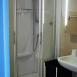 Modern & Bright Flat - 2 Min From The Sea