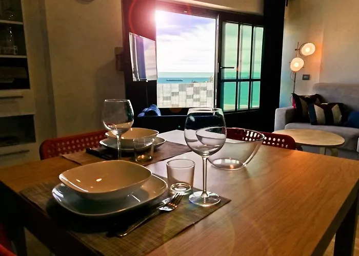 Modern & Bright Flat - 2 Min From The Sea Savona