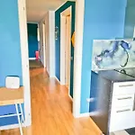 Modern & Bright Flat - 2 Min From The Sea Savona