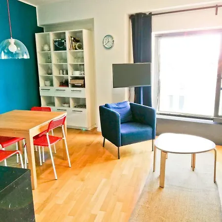 דירה Modern & Bright Flat - 2 Min From The Sea סאבונה