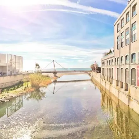 Modern & Bright Flat - 2 Min From The Sea * Savona
