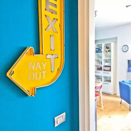 Modern & Bright Flat - 2 Min From The Sea Daire Savona