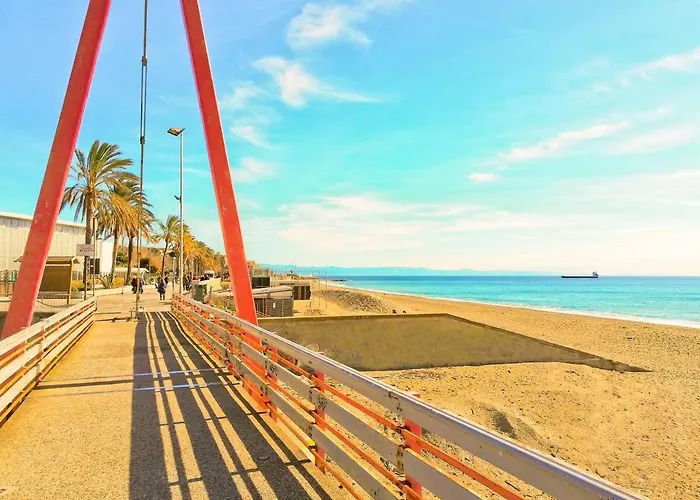 Modern & Bright Flat - 2 Min From The Sea Savone